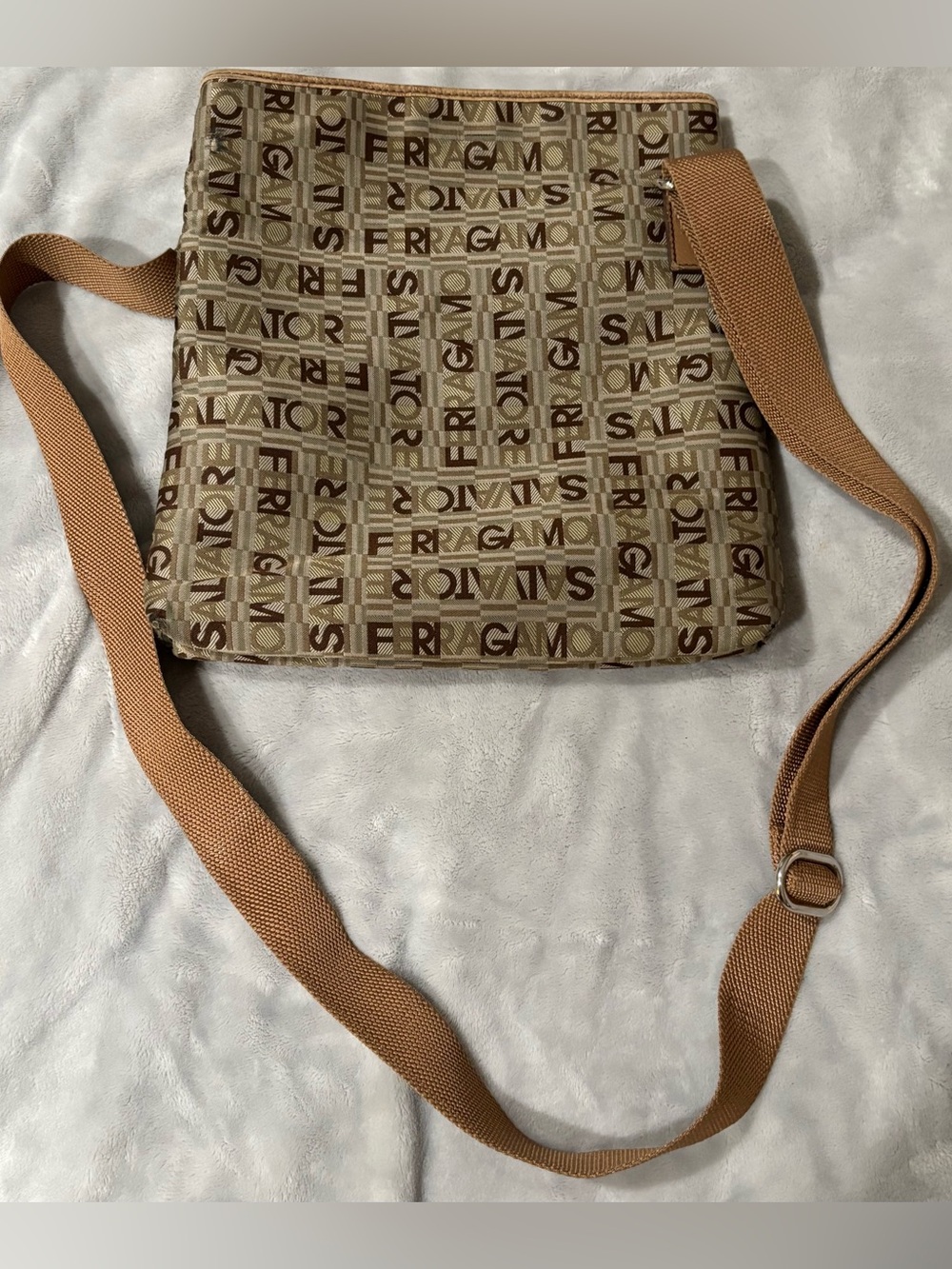 Salvatore Ferragamo Beige and Brown Monogram Crossbody Shoulder Bag - Picture 4 of 10